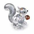 Squirrel whit Nut - foto principal de producto