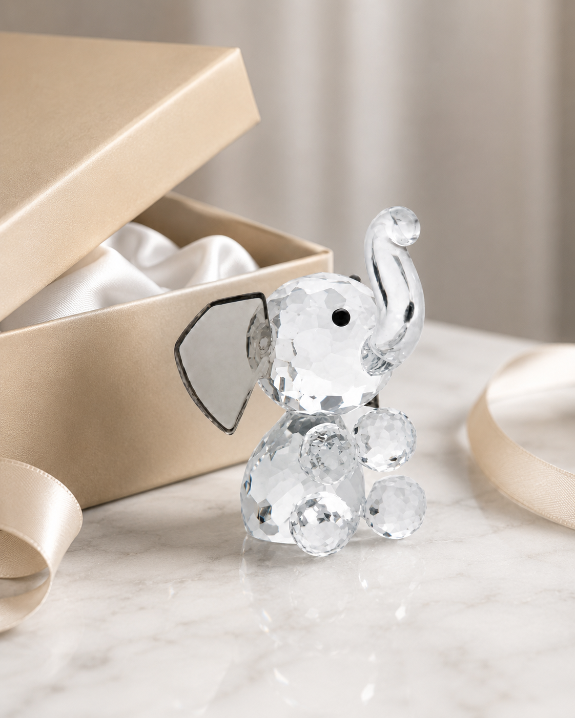 Baby Elephant for Lucky - imagen modelo 1