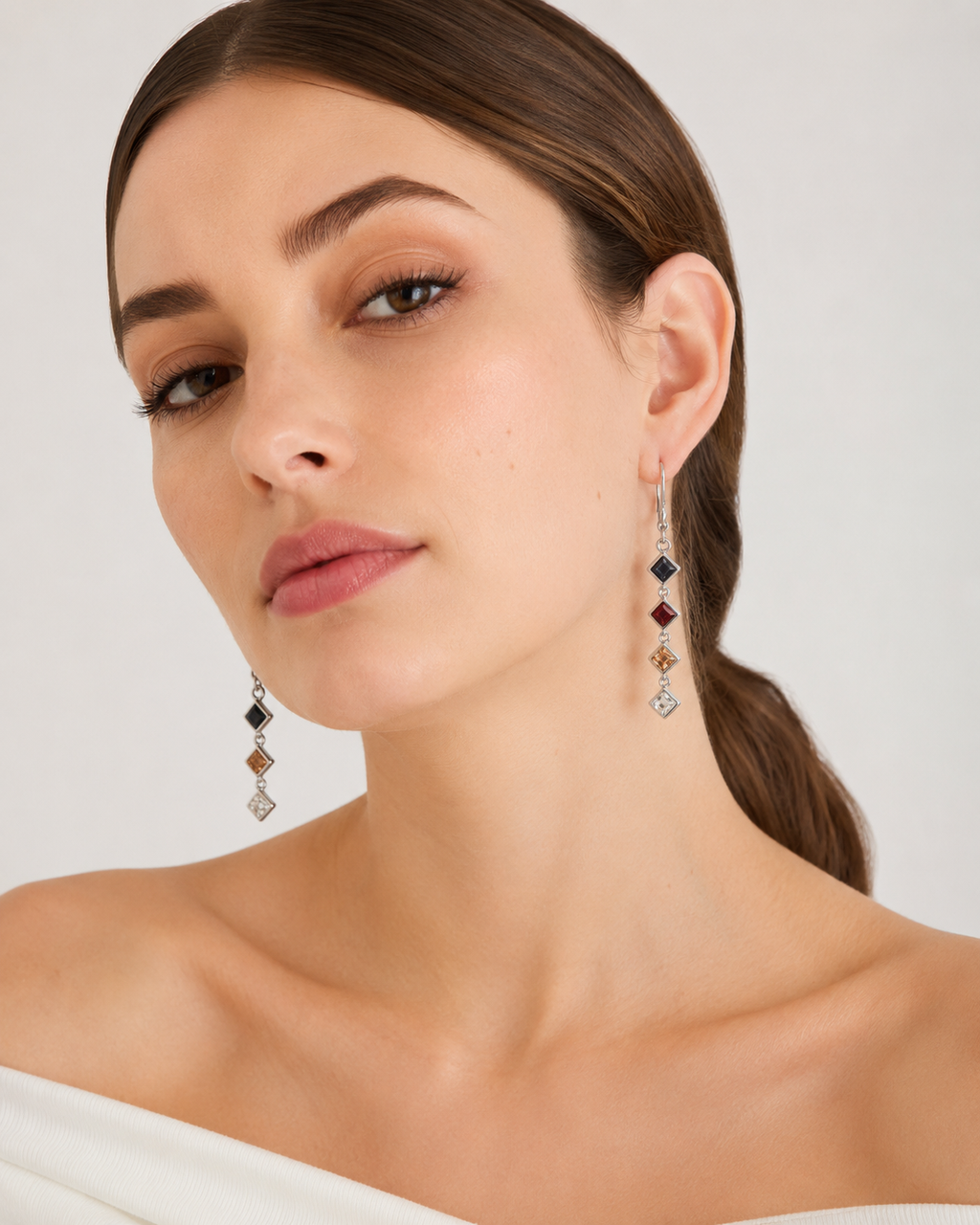 Thethys Earr Topaz - imagen modelo 1