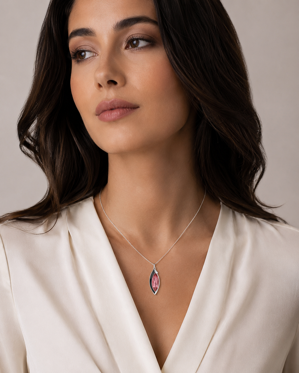 Emotiv VI Pend Ag925 - RH/Rosa - imagen modelo 1