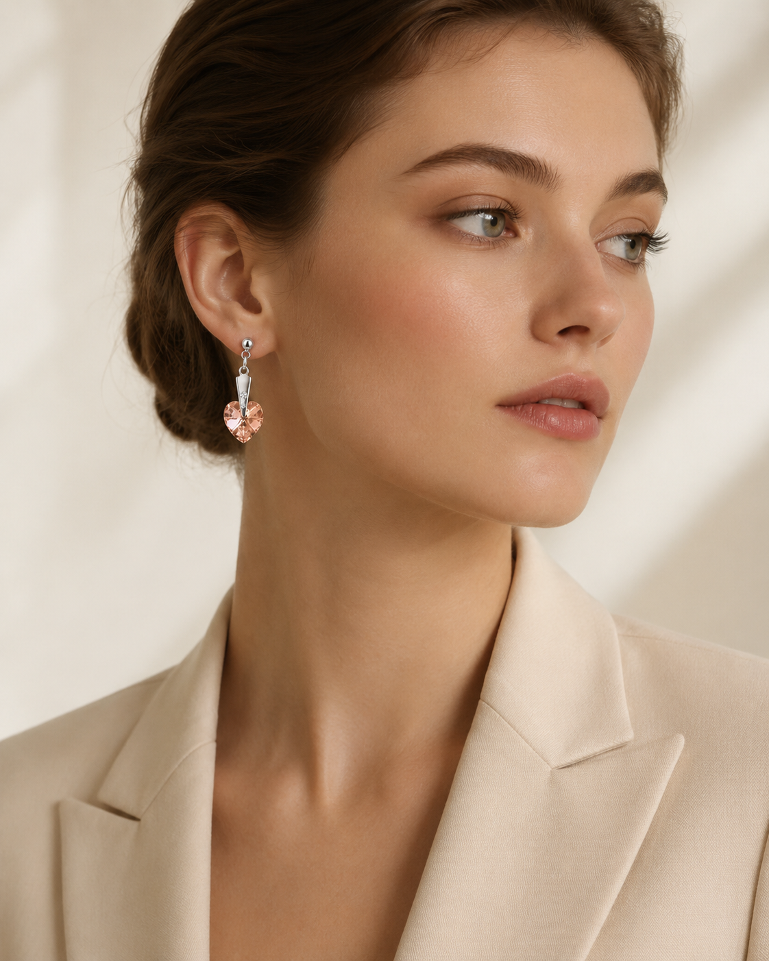 R Heart Earr - Ag925 Rh Apricot - imagen modelo 1