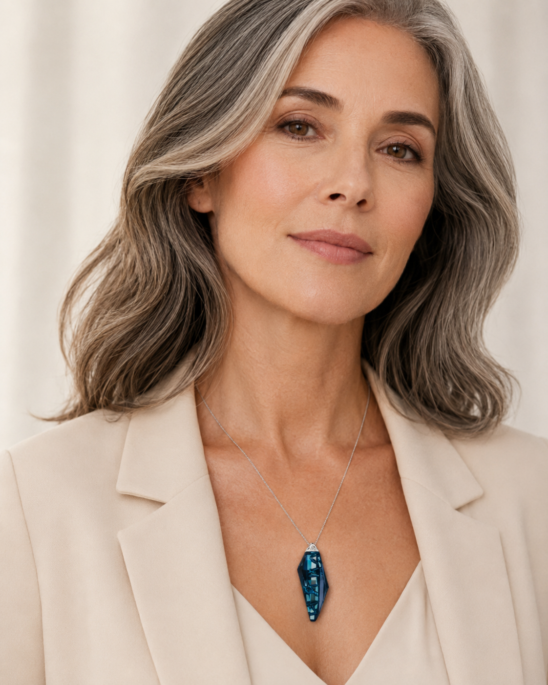 Elegance Pend - Ag925 BBlue - imagen modelo 3