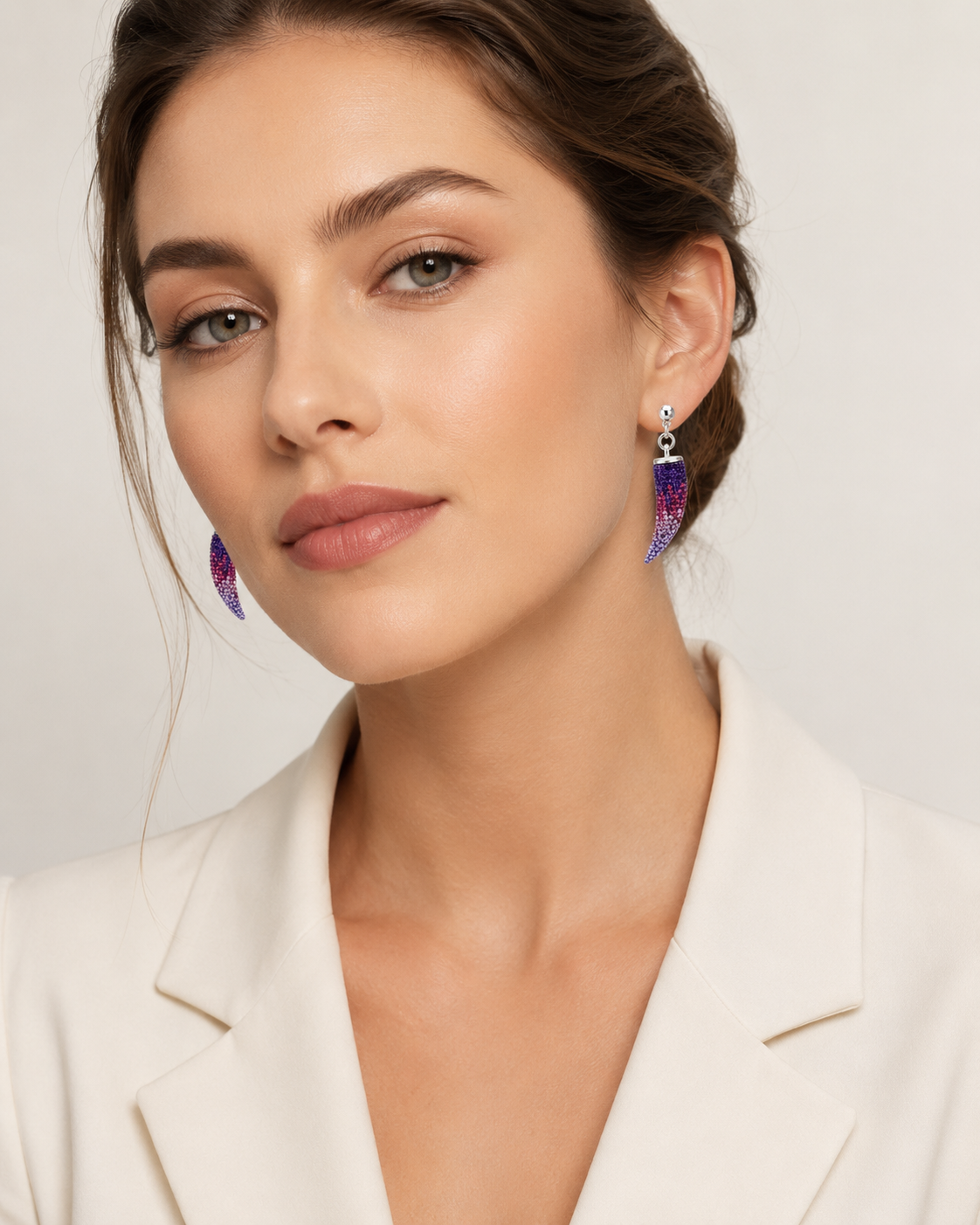 Corne Earr - Amethyst - imagen modelo 2